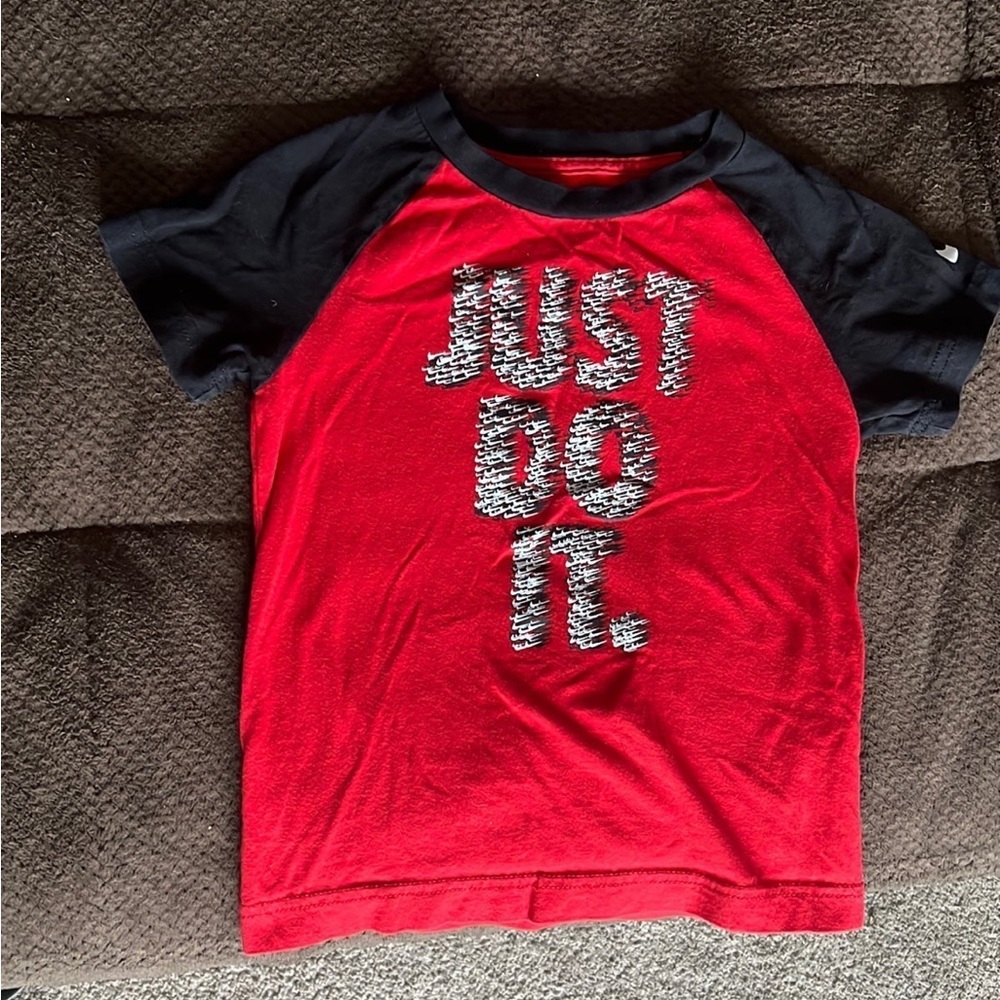 Nike 4T